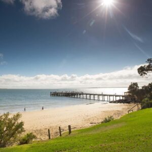 Cowes-beach Pi R Supplied 1150x863